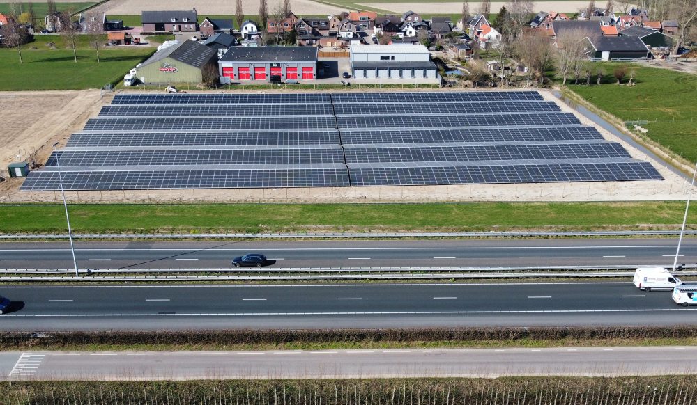 Zonnepark Nieuwendijk - PowerField