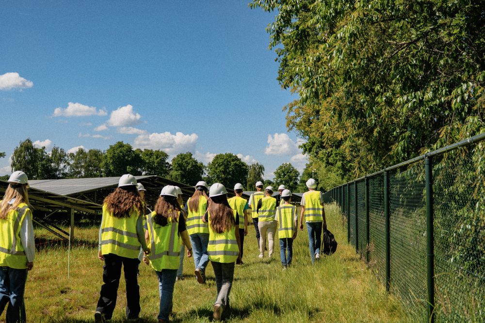 Schoolbezoek Zonnepark Boxmeer - PowerField